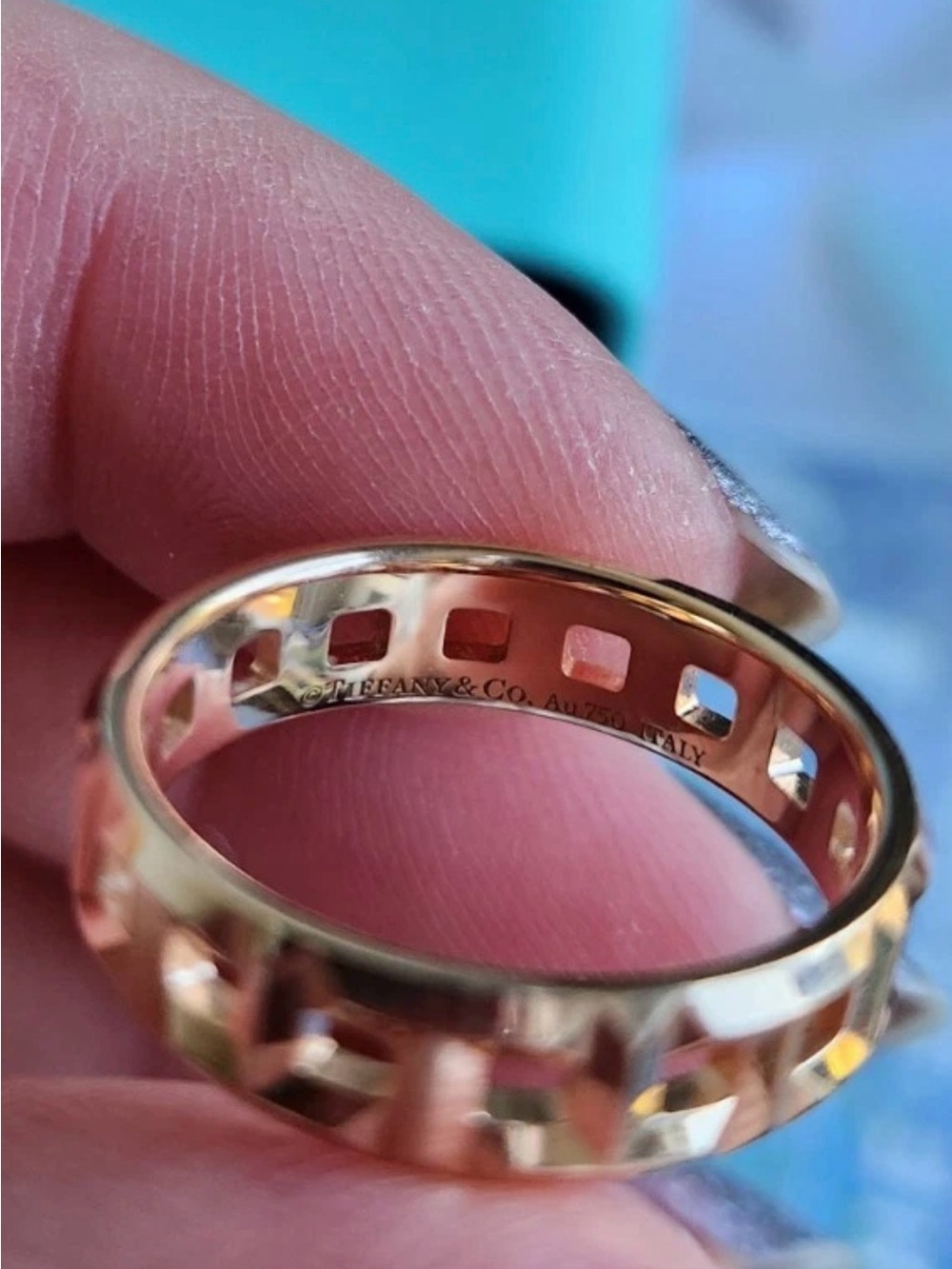 Tiffany & Co. Tiffany T True Wide Ring in 18k Rose Gold - Size 12 - Picture 7 of 8